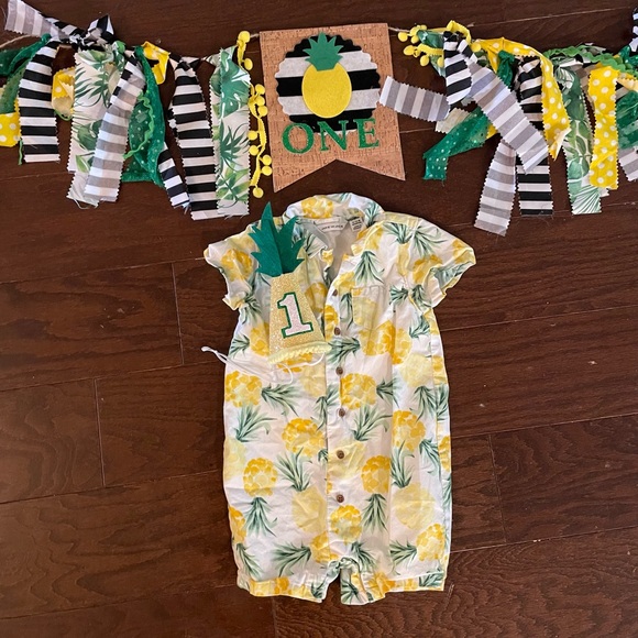 1st Birthday Pineapple Boy Cake Smash Photo Janie & Jack Outfit Set - Picture 2 of 8